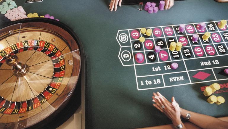 Play Casino Roulette Game